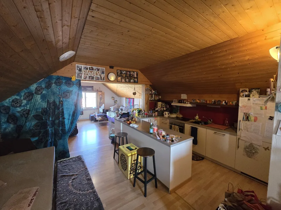 Charmante 3.5 Zimmerwohnung in der nähe zum See