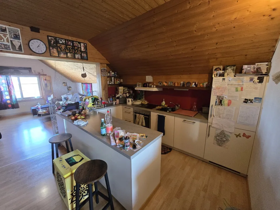 Charmante 3.5 Zimmerwohnung in der nähe zum See
