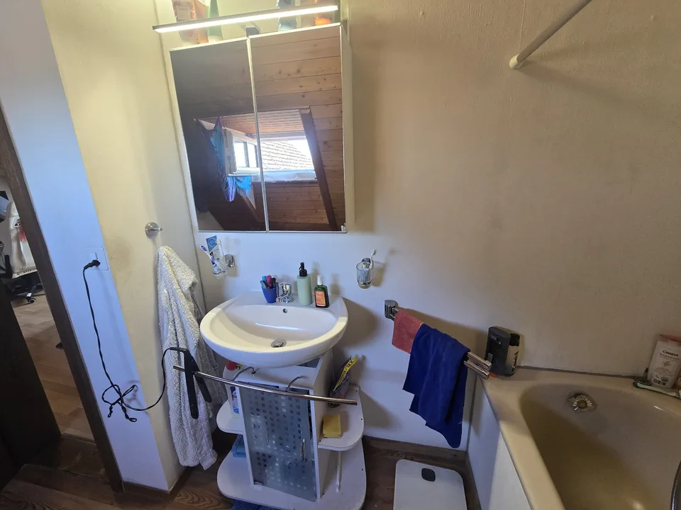 Charmante 3.5 Zimmerwohnung in der nähe zum See