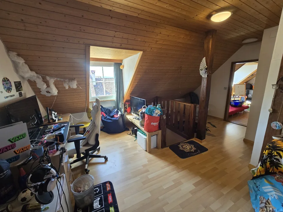 Charmante 3.5 Zimmerwohnung in der nähe zum See