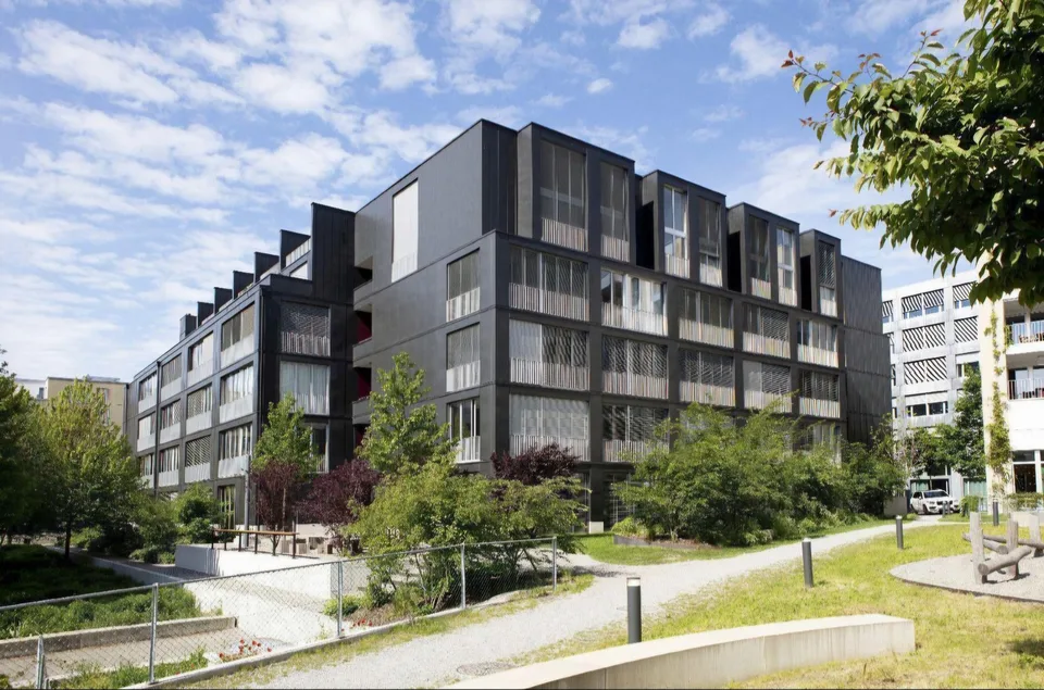 Sunny Maisonette for rent