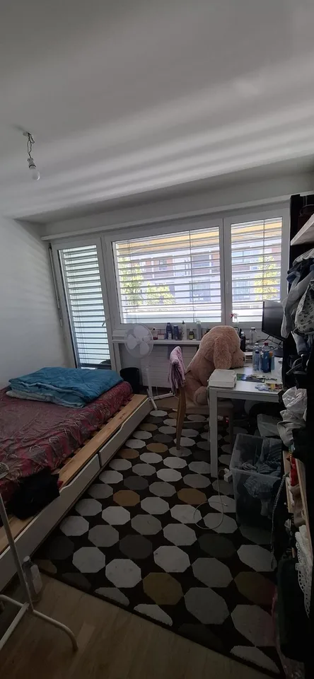 Cozy room in a 5.5 room apartment