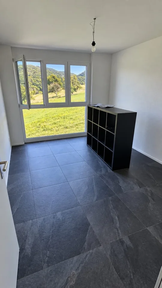 Nachmieter gesucht - moderne 2.5-Zimmer-Neubauwohnung im 2. Stock
