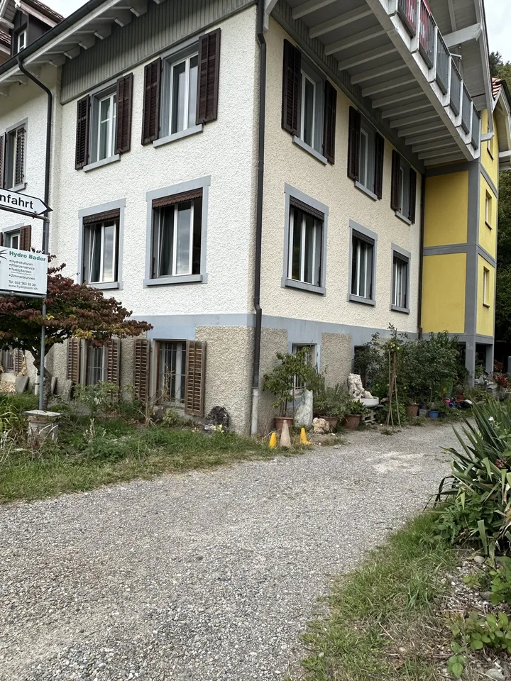 Charmant appartement 2.5 pièces au rez-de-chaussée à Turbenthal