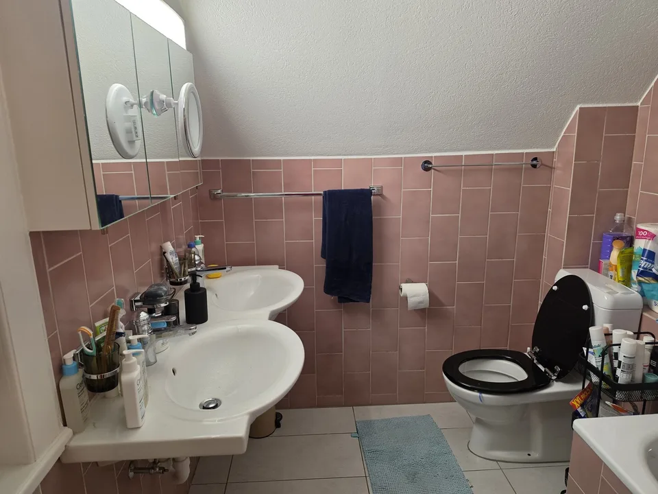 Helles, grosses WG-Zimmer (18 m²) in Emmenbrücke