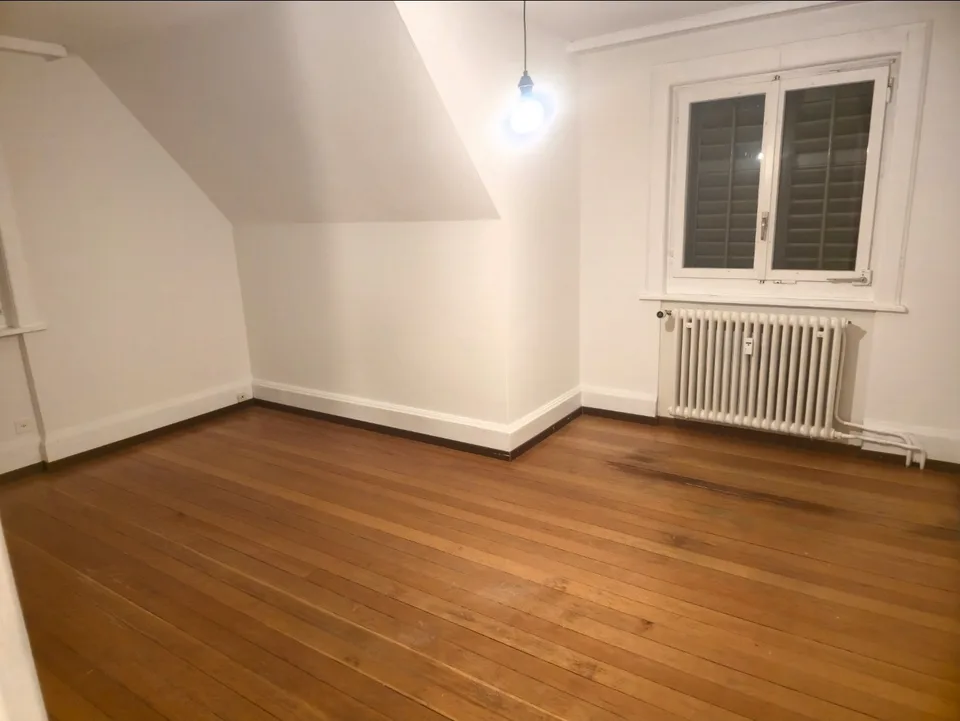 Helles, grosses WG-Zimmer (18 m²) in Emmenbrücke