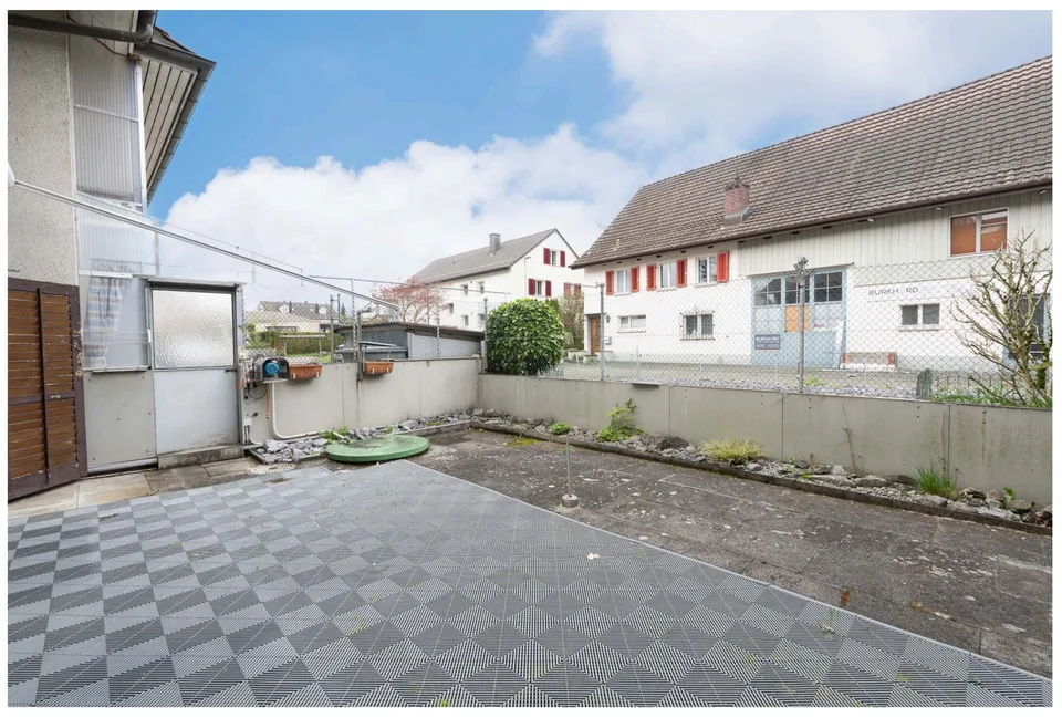 5 Zimmer REFH im Kern von Wiesendangen