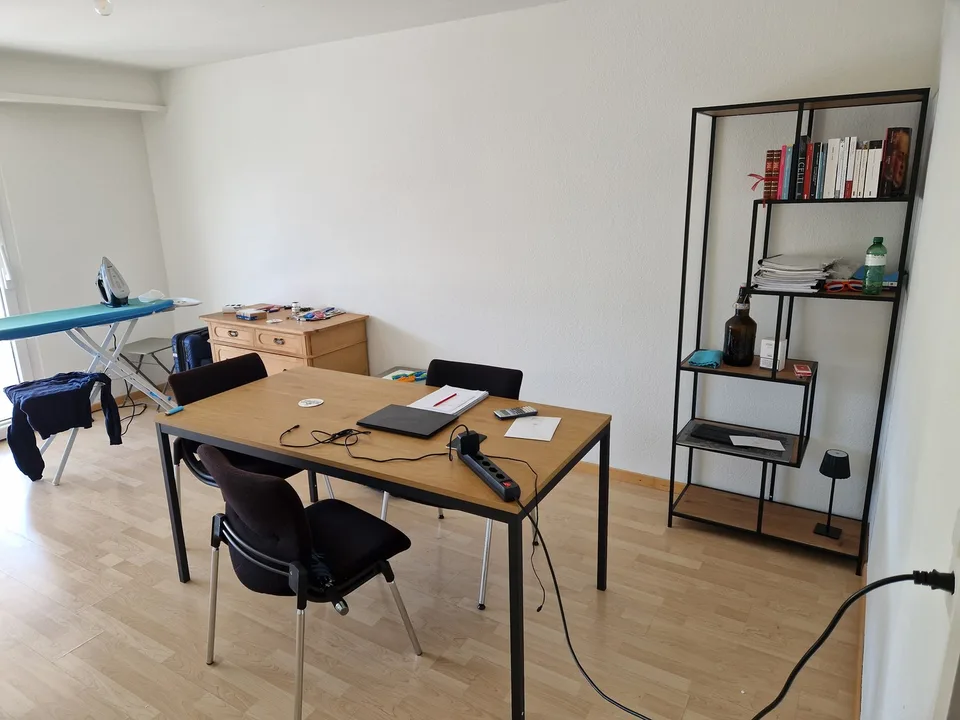 Helle WG-Zimmer in renovierter Wohnung