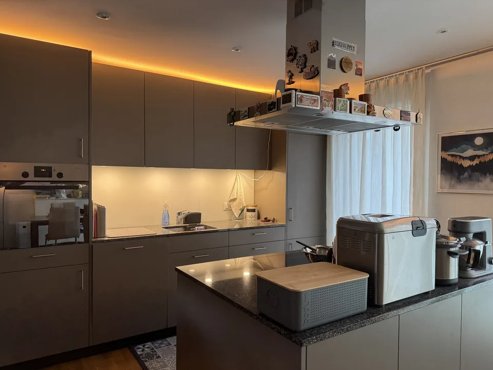3.5-Zimmer-Wohnung mit 25 m² Balkon und Weitsicht - Nachmieter gesucht
