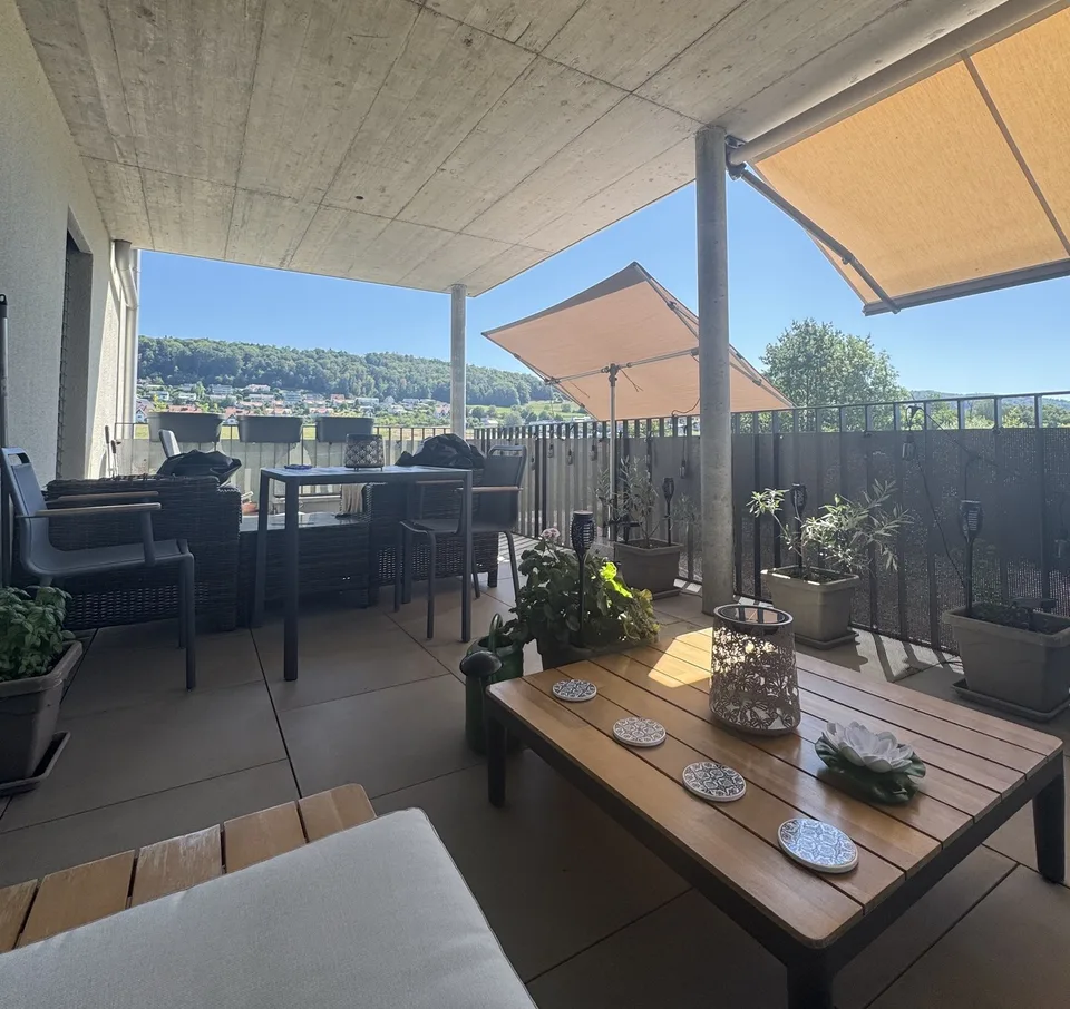 3.5-Zimmer-Wohnung mit 25 m² Balkon und Weitsicht - Nachmieter gesucht