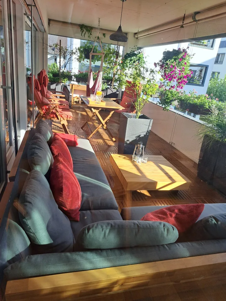 Moderne, teilmöblierte 4.5-Zimmer-Wohnung in Birmensdorf ZH zur befristeten Untermiete