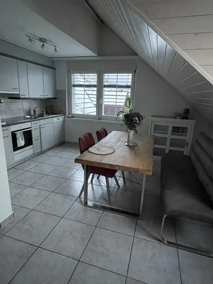 Temporary fully furnished flat