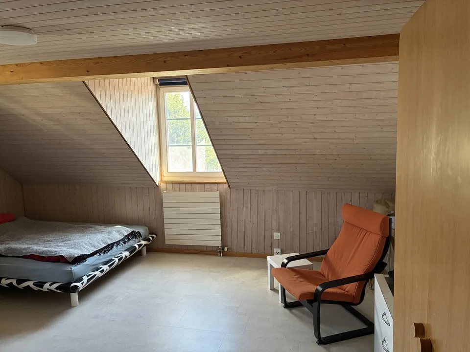 Grosses WG Zimmer in ruhiger Lage
