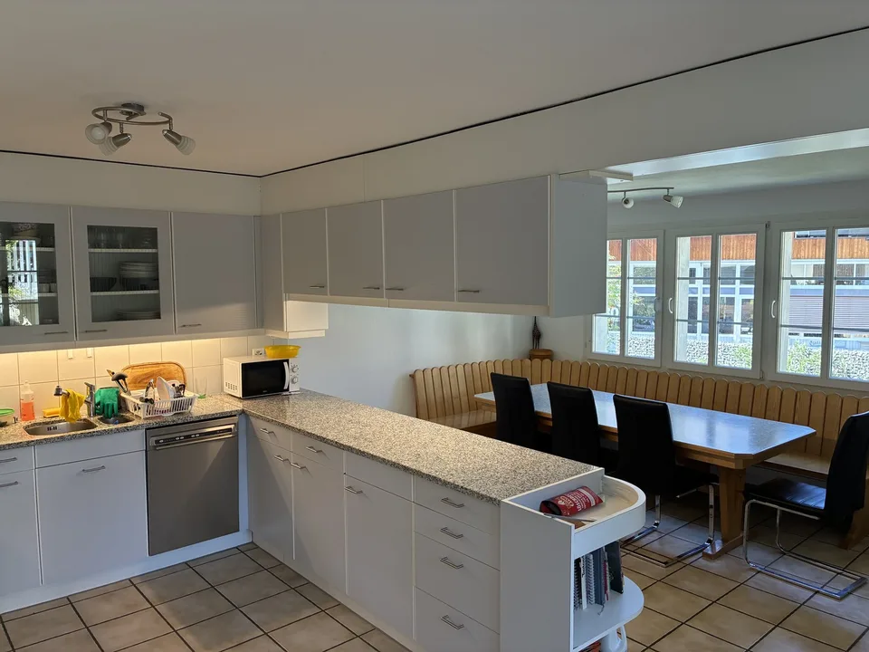 Grosses WG Zimmer in ruhiger Lage