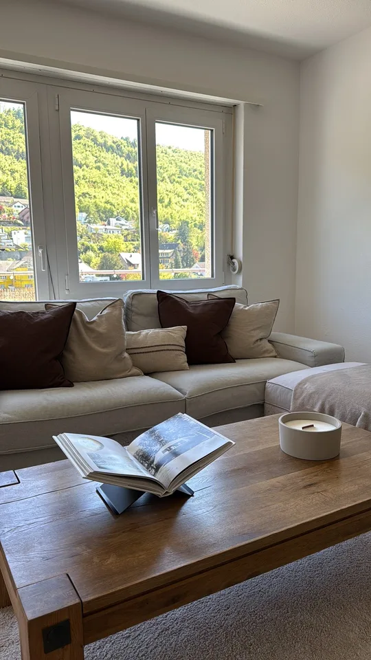 Bright 4-Room Apartment with Large Balcony & Beautiful Lägern Views – Replacement Tenant Wanted