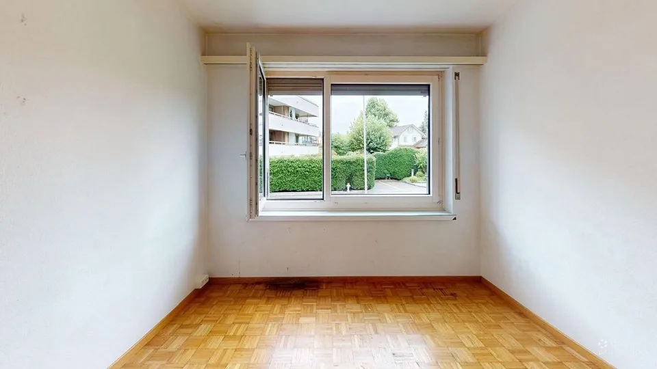 Helle 3-Zimmer-Wohnung im 2. OG ruhig wohnen in Uetikon am See | BEFRISTET