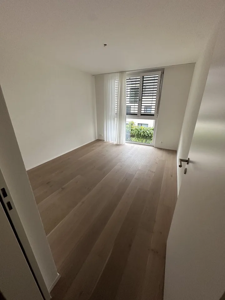 Wunderschönes 5.5-Zimmer-Familienhaus | ca. 240 m² | Garten | 10 Min. von Zug