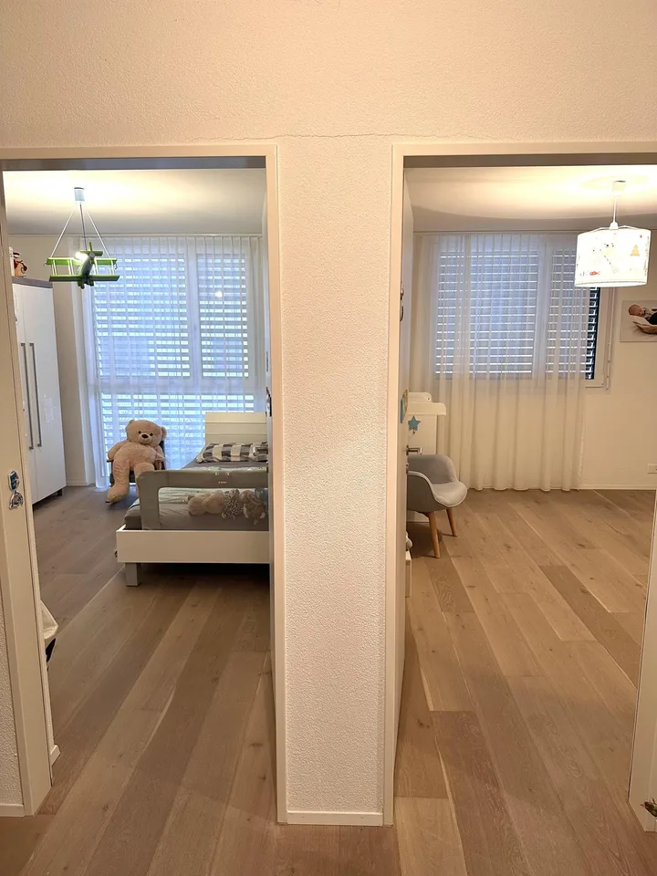 Wunderschönes 5.5-Zimmer-Familienhaus | ca. 240 m² | Garten | 10 Min. von Zug