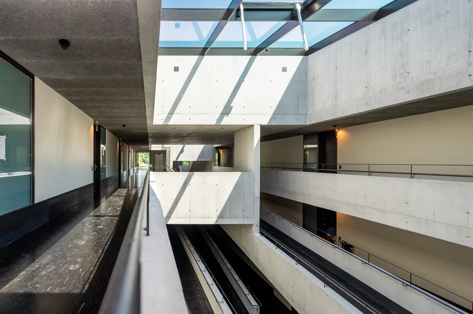 Moderne 2.5-Zimmerwohnung in der Nähe Tiefenau – Foto 7 von 11