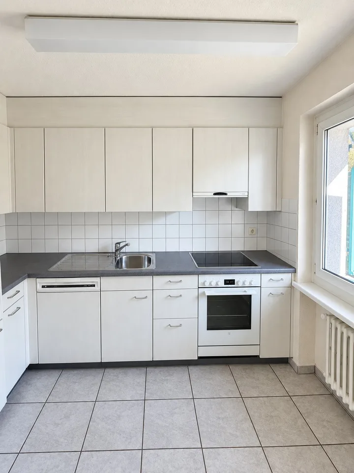 Ihr Zuhause an der Goldküste – Attraktive 3-Zimmer-Wohnung in 8704 Herrliberg | Befristet