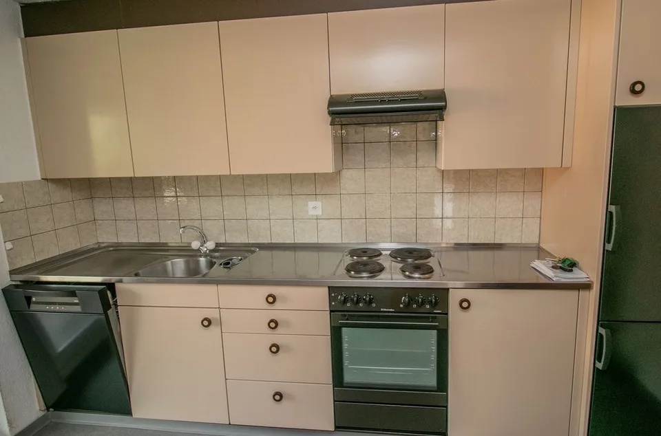 Appartement 3.5 pièces dans un endroit calme directement sur l'étang
