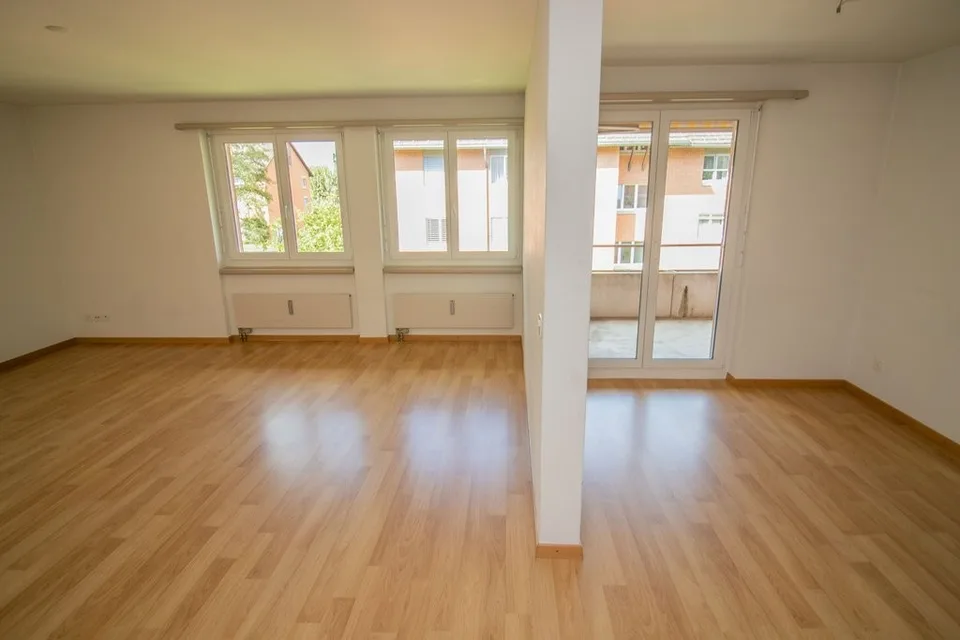 Appartement 3.5 pièces dans un endroit calme directement sur l'étang