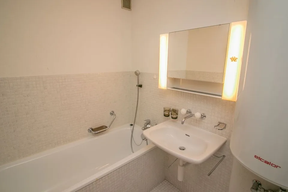 Appartement 3.5 pièces dans un endroit calme directement sur l'étang