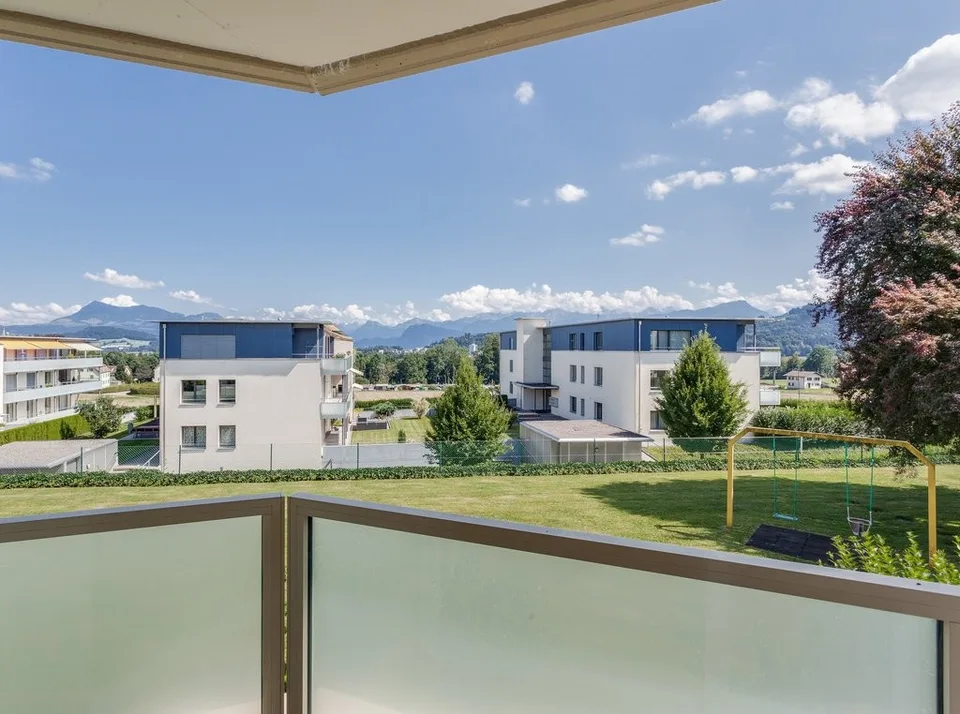 Geniessen Sie die Aussicht in die Berge – photo 10 of 11