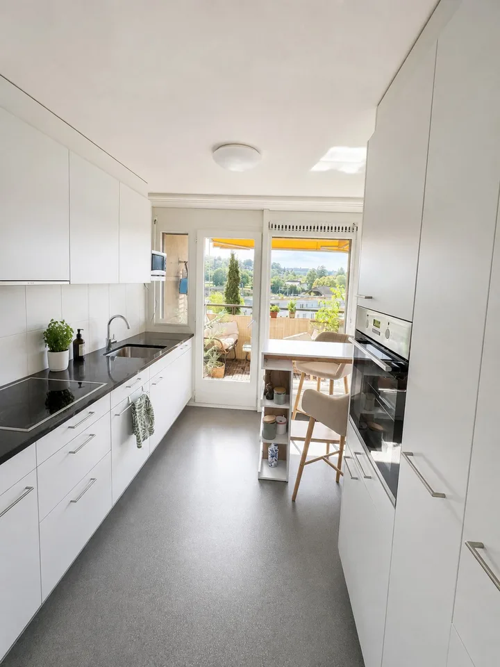 Möblierte 3.5-Zimmerwohnung in Wabern | 78 m² | Balkon, Büro & Parkplatz | Nov.März
