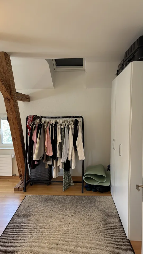 Grosszügige, lichtdurchflutete 2.5-Zimmer Wohnung im beliebten Inneren Lind Quartier
