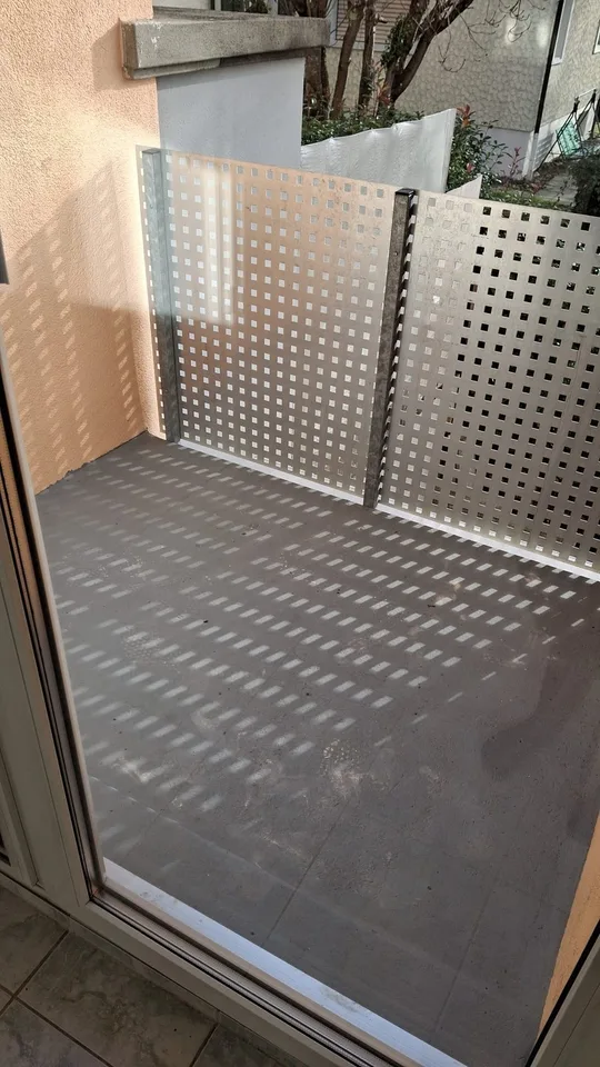 Grosszügige Wohnung im Hochparterre