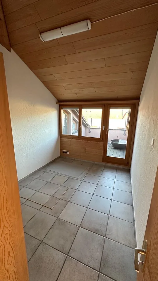 Appartement familial de rêve de 6,5 pièces avec 200m², terrasse & vue sur les Alpes - Sandgasse 15, Reinach AG