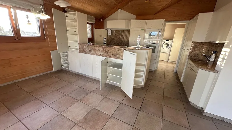 Appartement familial de rêve de 6,5 pièces avec 200m², terrasse & vue sur les Alpes - Sandgasse 15, Reinach AG
