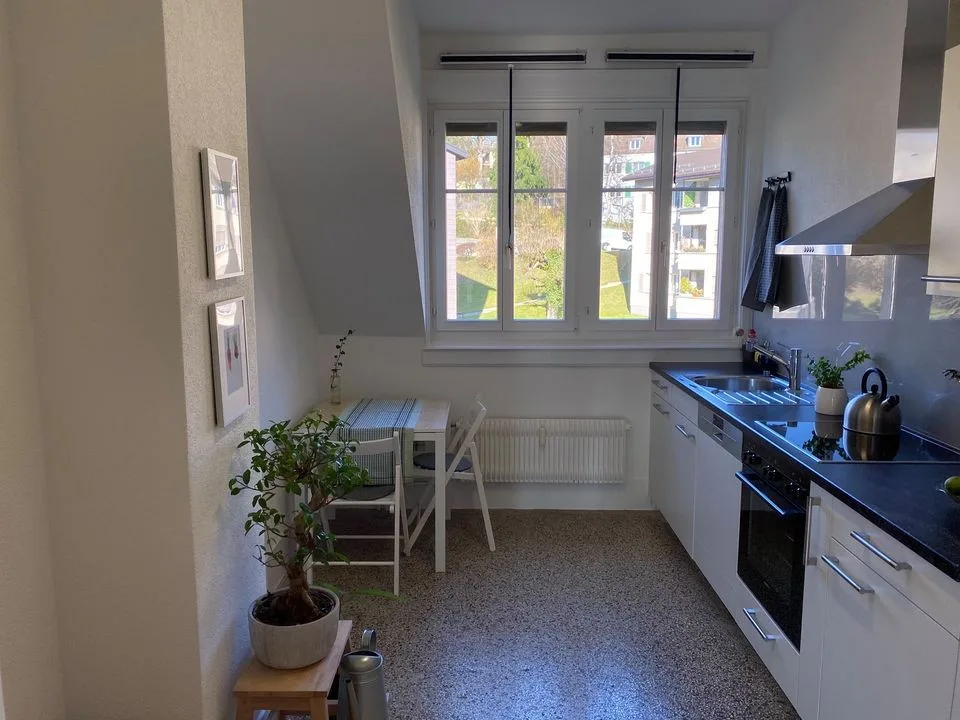 Wunderschöne 4.5-Zimmer-Altbauwohnung mit Balkon & Säntisblick