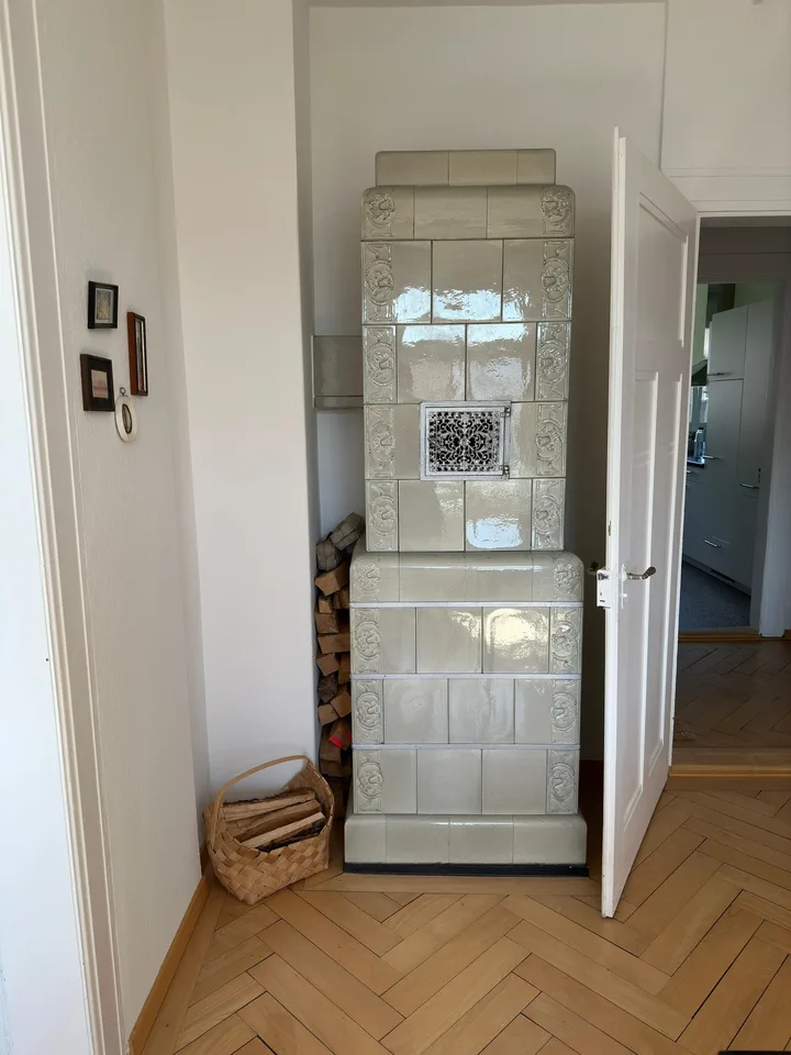 Wunderschöne 4.5-Zimmer-Altbauwohnung mit Balkon & Säntisblick