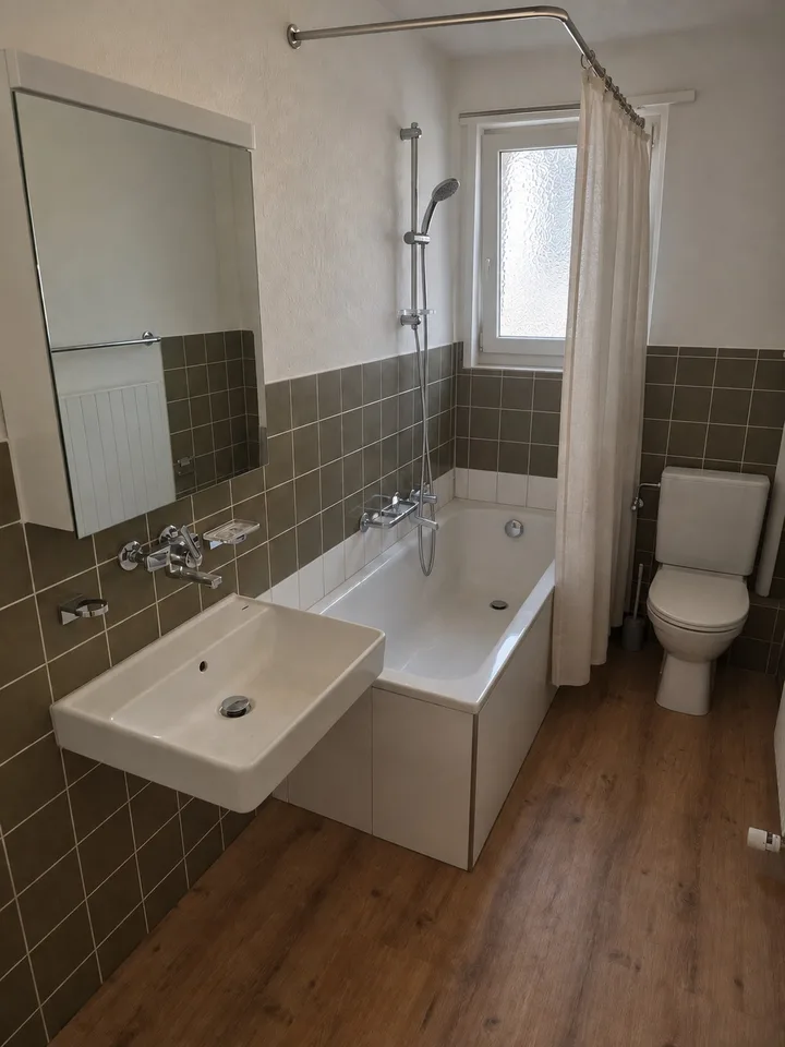 Möbliertes Zimmer in ruhiger 3er-WG in Riniken bei Brugg CHF 790 inkl. NK