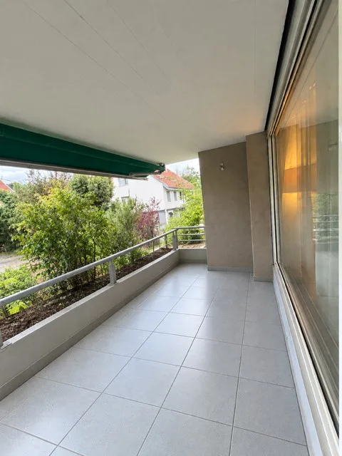 2.5-Zimmerwohnung in Rüschlikon zu vermieten