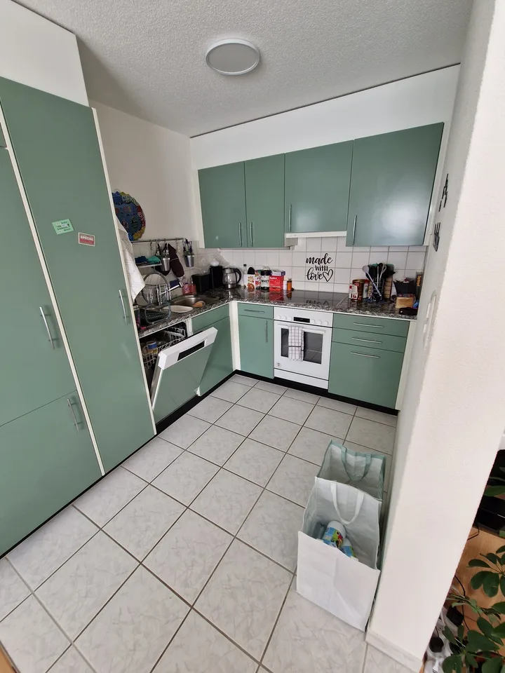 Nachmieter per 1.11.26 für helle 3,5 Zimmerwohnung im EG mit sonniger Terrasse
