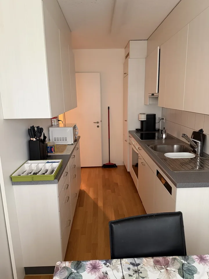 ZIMMER ZU VERMIETEN ZUMIKON 30/03/2027