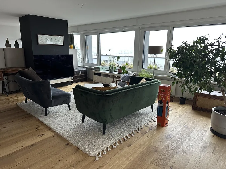 Zimmer in Einfamilienhaus mit Terrasse, Weitsicht und Garten