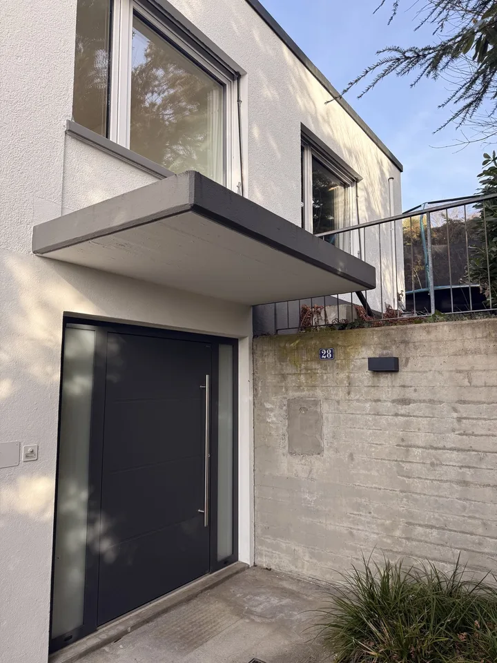 Zimmer in Einfamilienhaus mit Terrasse, Weitsicht und Garten