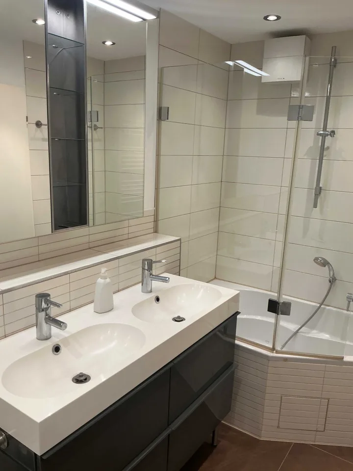 3.5-Zimmer-Wohnung mit Traumaussicht und Lift