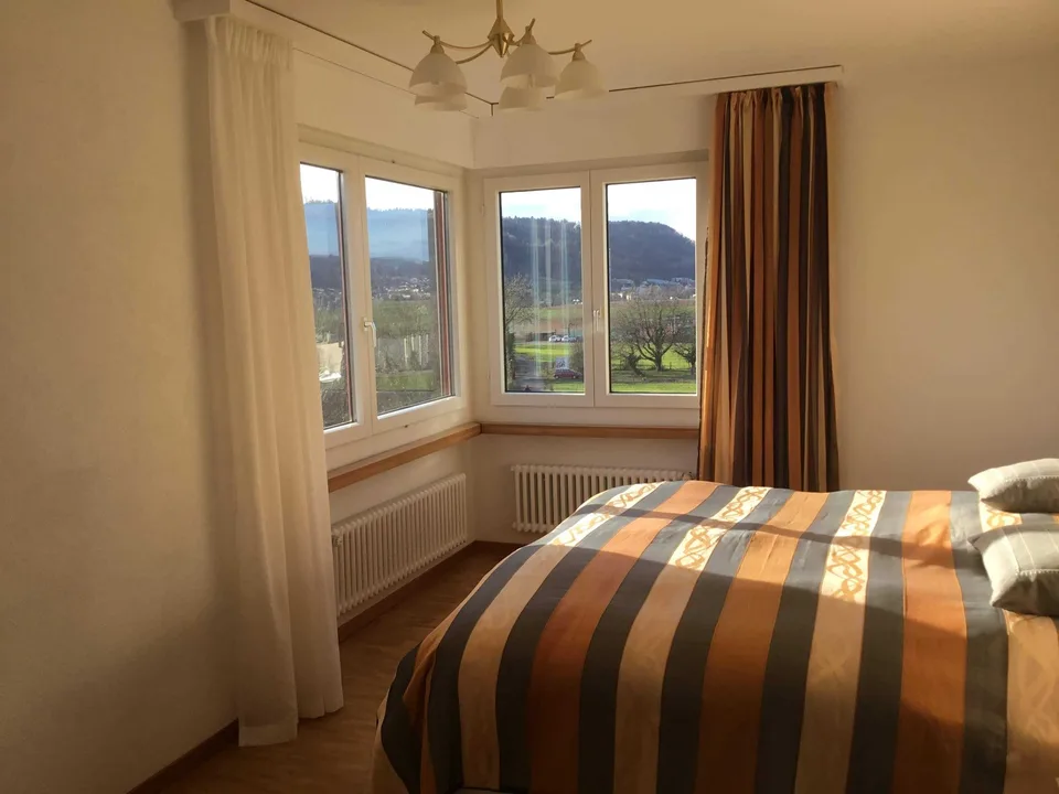 3.5-Zimmer-Wohnung mit Traumaussicht und Lift