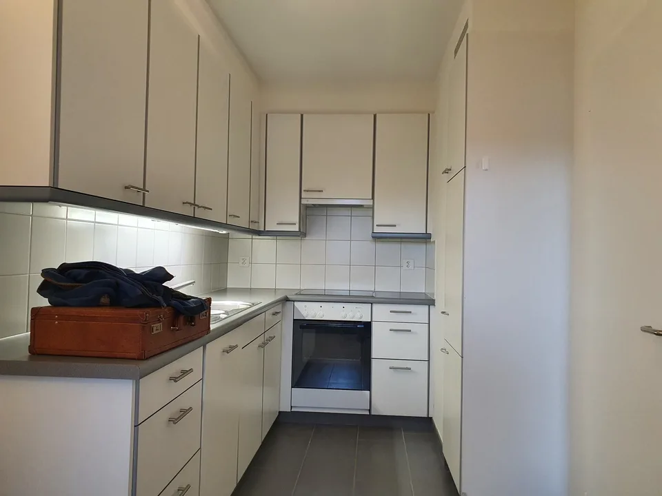 Helle 4.5-Zimmerwohnung mit Balkon in Baar
