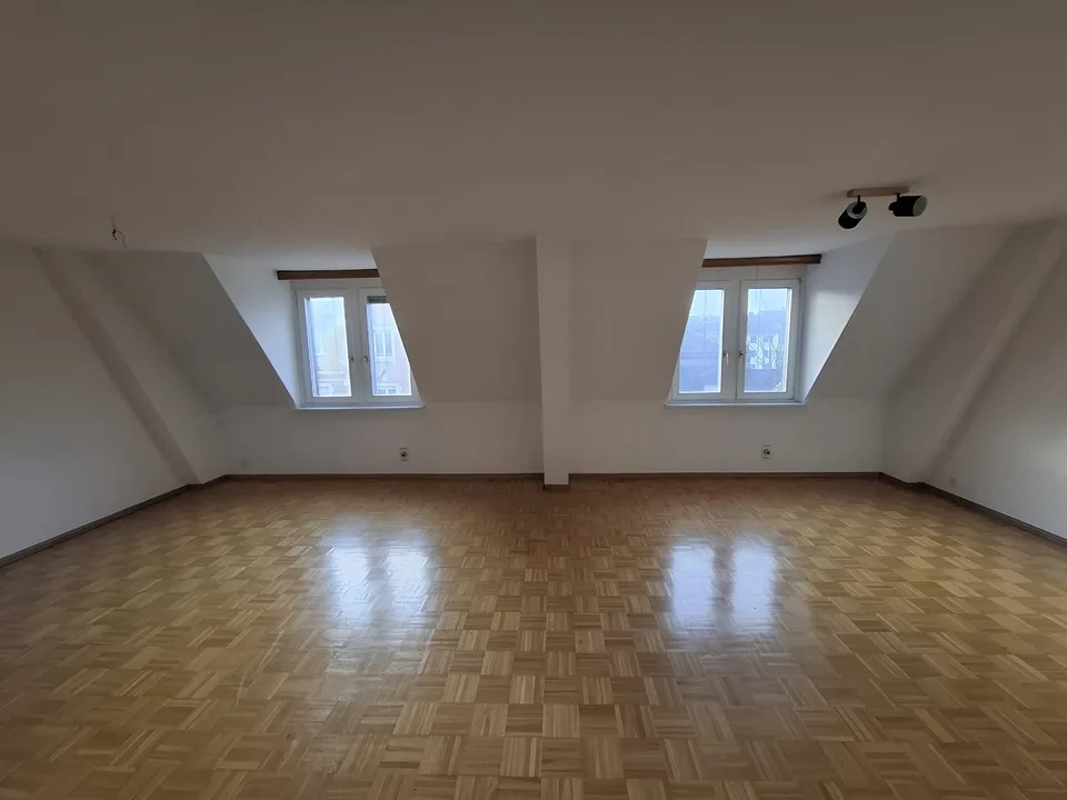 3.5-Zimmer Maisonettewohnung mit Balkon – Foto 7 von 15