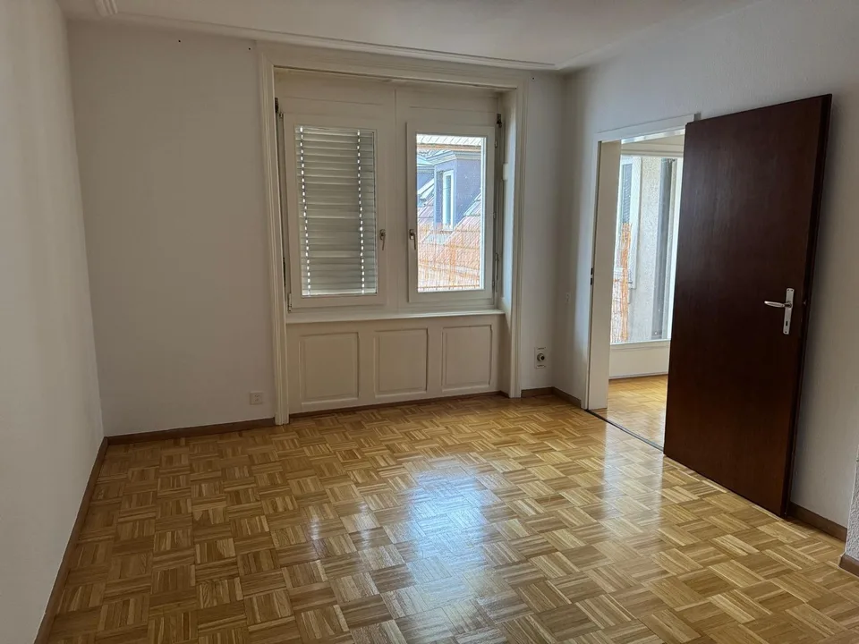 3.5-Zimmer Maisonettewohnung mit Balkon – Foto 5 von 15
