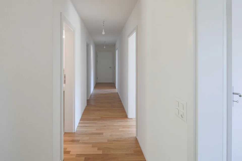 Erstbezug von grosszügige 4.5-Zimmer-Wohnung für Familien und Paare!