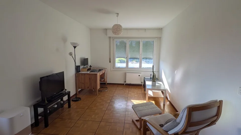 Route de la Maladiere 16, 1022 Chavannes-près-Renens - CHF 1’100 inkl. NK pro Monat