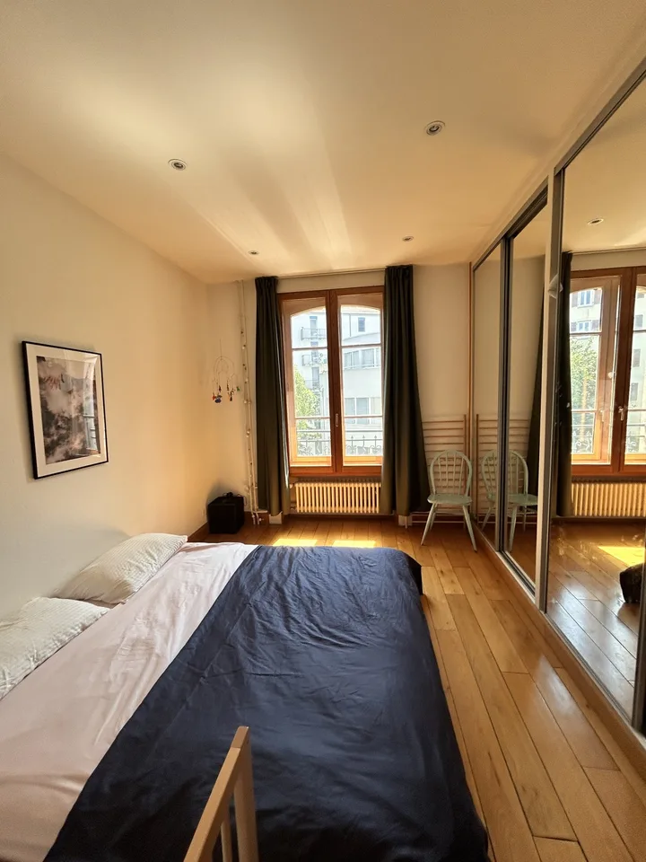 Beautiful and Bright 5-Room Apartment in the Heart of Carouge