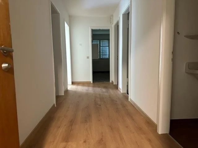 Attraktive 3-Zimmerwohnung mit Sitzplatz - befristet bis 30.09.2027 – Foto 6 von 10